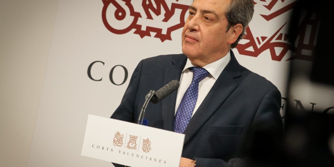 JM Llanos (VOX) sobre la huelga docente: “Se está utilizando a los alumnos como rehenes de unas exigencias que El Botànic rechazó cinco veces”
