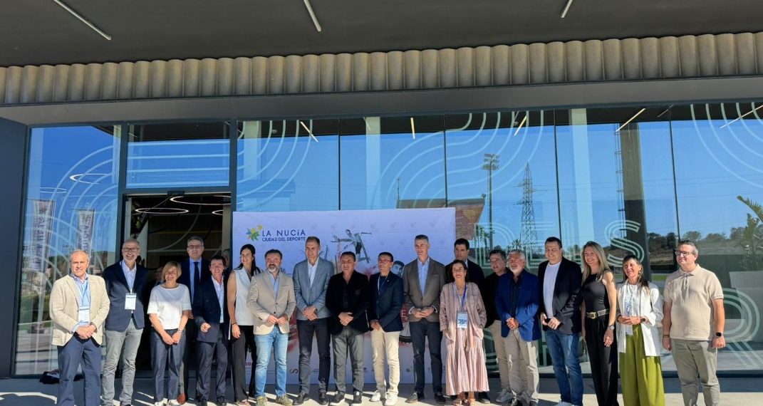 El Consell impulsa el turismo deportivo como eje estratégico para desestacionalizar el sector