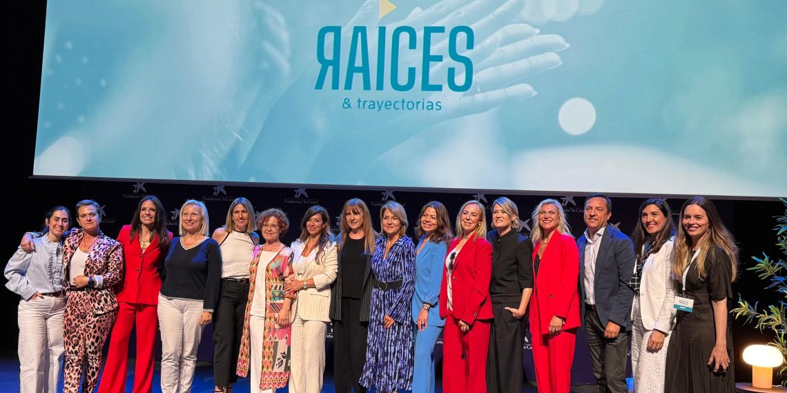 Camarero defiende el liderazgo femenino y la visibilización del talento de las mujeres en la Comunitat Valenciana