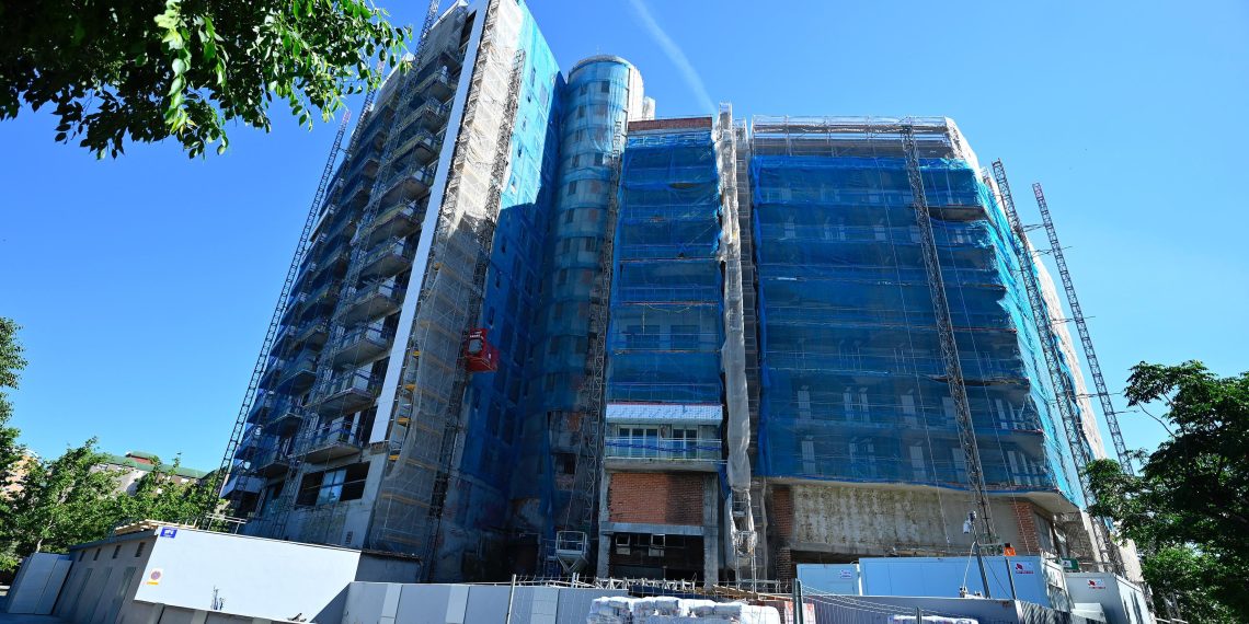 Las viviendas del edificio de Campanar toman forma tras finalizar la reforma estructural