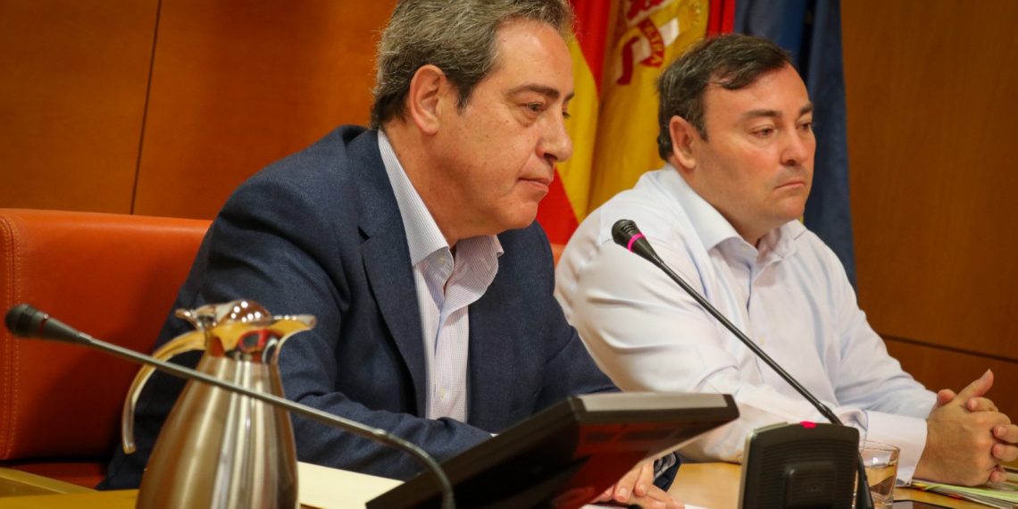 VOX reclama menos presión fiscal y medidas de vivienda para respaldar los presupuestos autonómicos