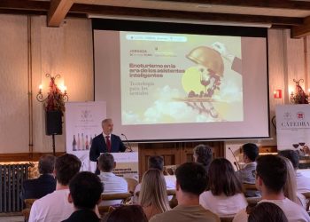 Turisme CV destaca el potencial de la inteligencia artificial para transformar el enoturismo