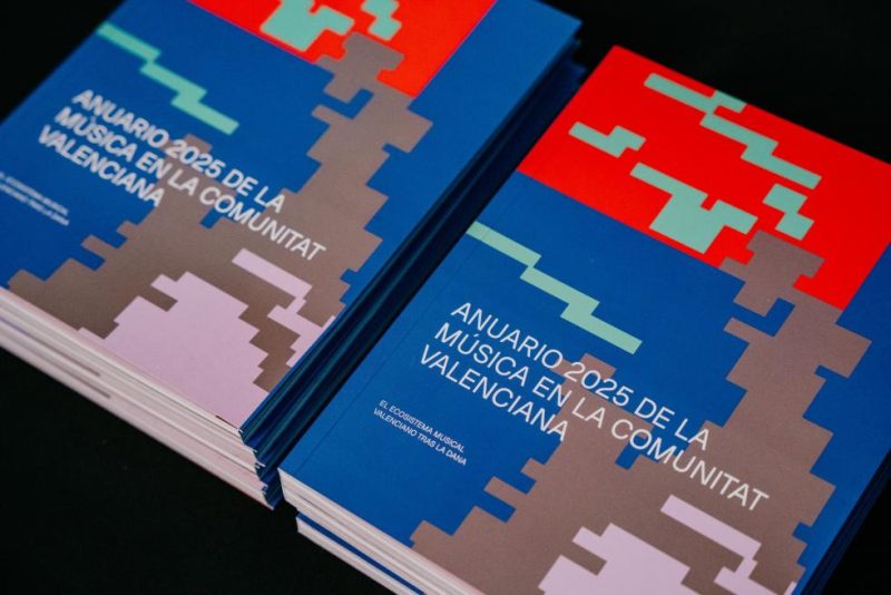 El IVC presenta el Anuario de la Música Valenciana en la Fira del Llibre