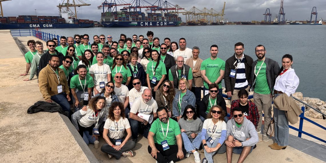Opentop lanza la 6ª edición del Valenciaport Hackathon para startups internacionales