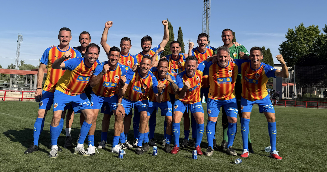 Los veteranos del Valencia CF conquistan el Campeonato de España F-7 imbatidos