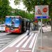 Valencia mejora la seguridad vial en una parada de la EMT de Blasco Ibáñez