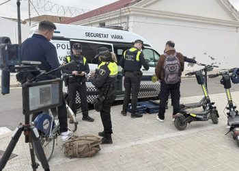 La Policía inicia una campaña contra los patinetes sin registrar con controles por toda la ciudad