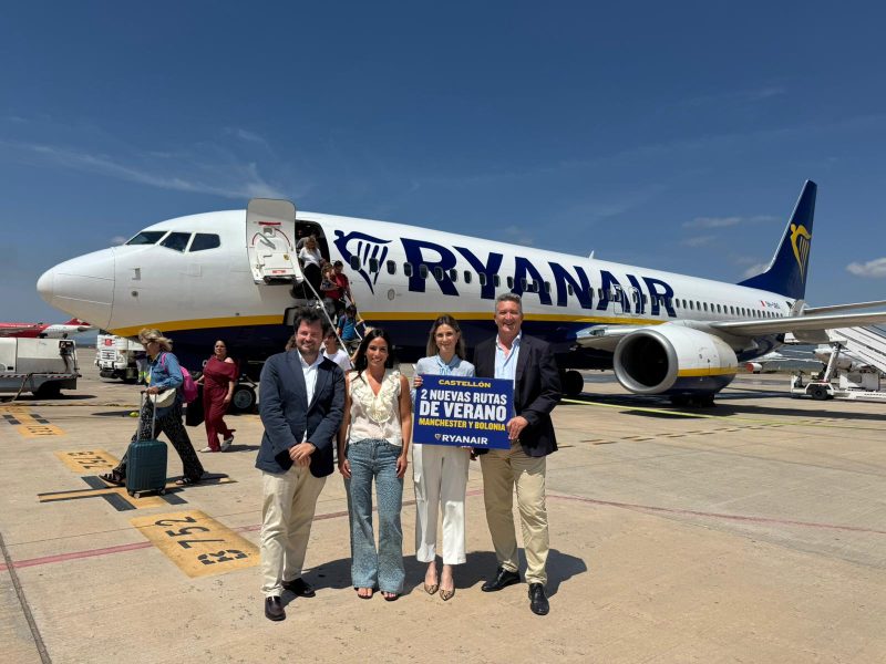 El aeropuerto de Castellón estrena rutas a Manchester y Bolonia