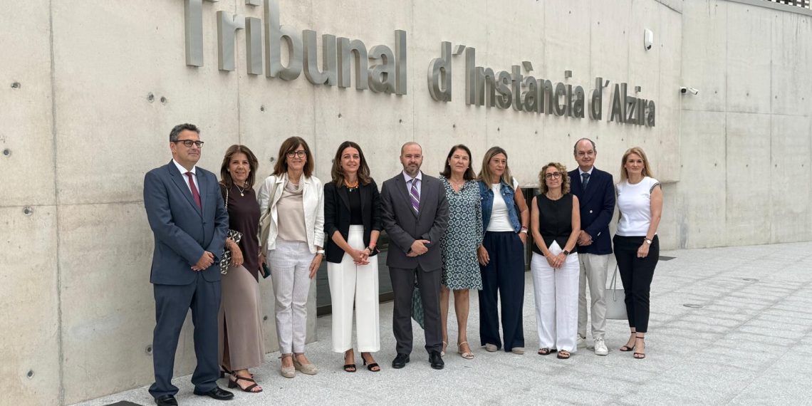 Martínez anuncia que el nuevo Palacio de Justicia de Alzira estará operativo en la primera quincena de julio tras una inversión de más de 23 millones
