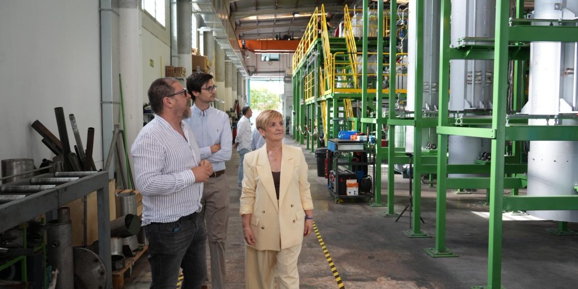 Cano destaca el impulso a la innovación energética para situar a la Comunitat Valenciana como referente en hidrógeno verde