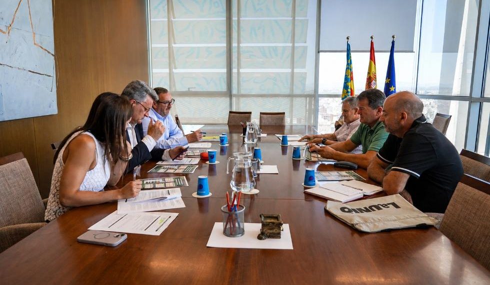 La Generalitat regula el uso de maquinaria agrícola para reducir el riesgo de incendios forestales