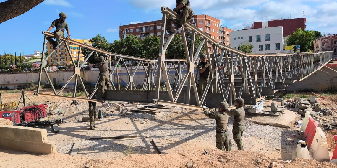 El Ejército inicia el desmontaje del puente militar de Picanya tras siete meses dando servicio tras la dana