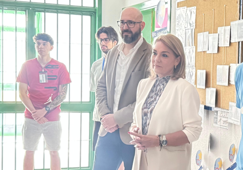 Camarero destaca el programa juvenil del IVAJ en Picassent como modelo de reinserción
