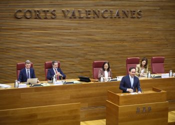 Pérez Llorca destaca unos presupuestos de 33.305 millones centrados en políticas sociales
