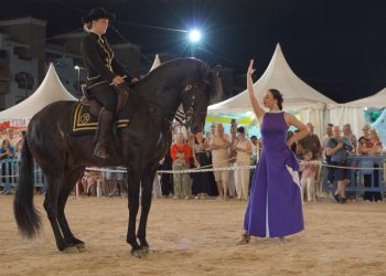 Terra de festes recorre La Salzadella, Otos y Formentera del Segura para mostrar sus tradiciones más singulares