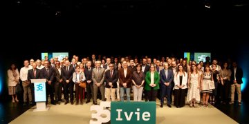 El Ivie cierra su 35 aniversario con un debate sobre el futuro económico de Europa y el impulso a las empresas innovadoras