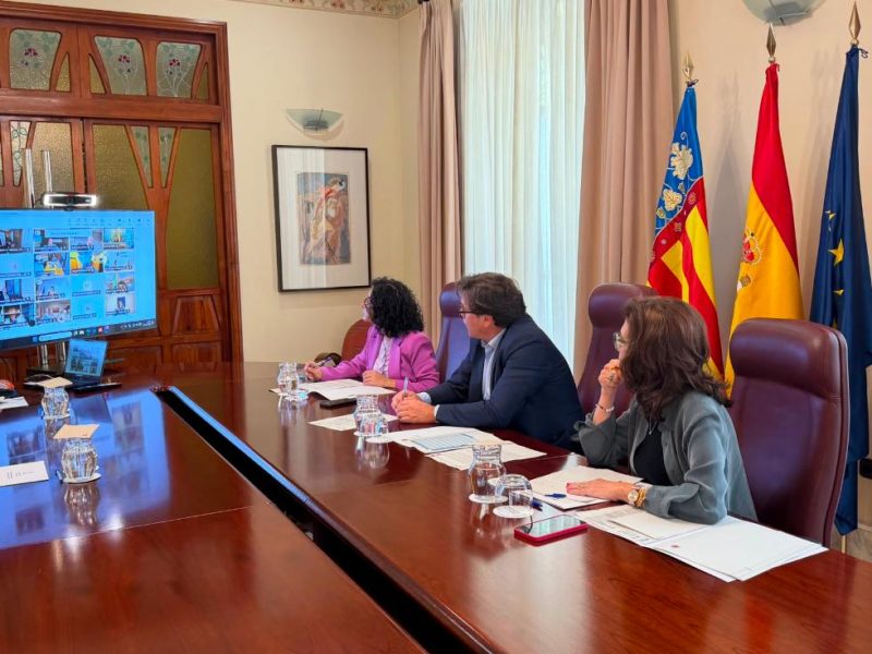 La Generalitat pide más fondos al Estado para comb