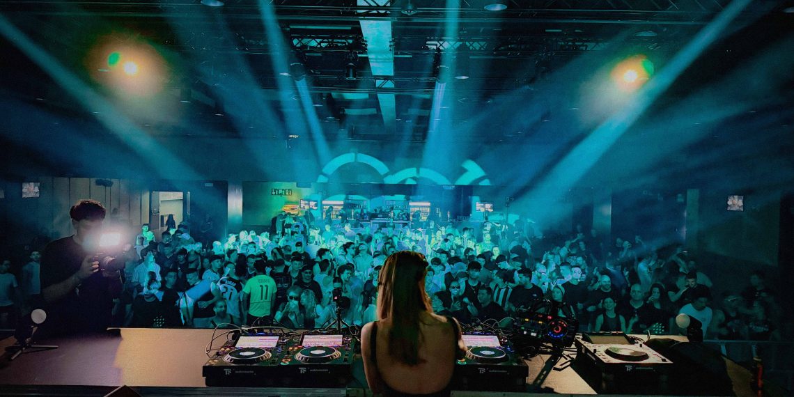 El TUMU Festival convierte el Roig Arena en el epicentro del techno internacional