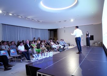 El Club de Marketing del Mediterráneo incorpora un asistente virtual con IA para dar servicio a sus asociados