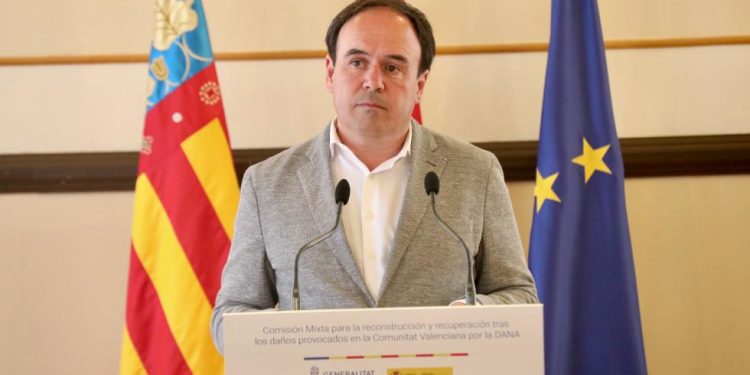 Pérez Llorca reclama al Gobierno acelerar las obras tras la dana y desbloquear ayudas