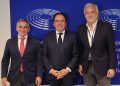 Pérez Llorca coordina con Esteban González Pons la defensa del campo y la cerámica valenciana en la UE