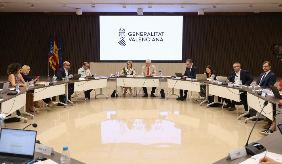 Educación alcanza nuevos acuerdos con los sindicatos y mantiene abierta la negociación para transformar la enseñanza pública