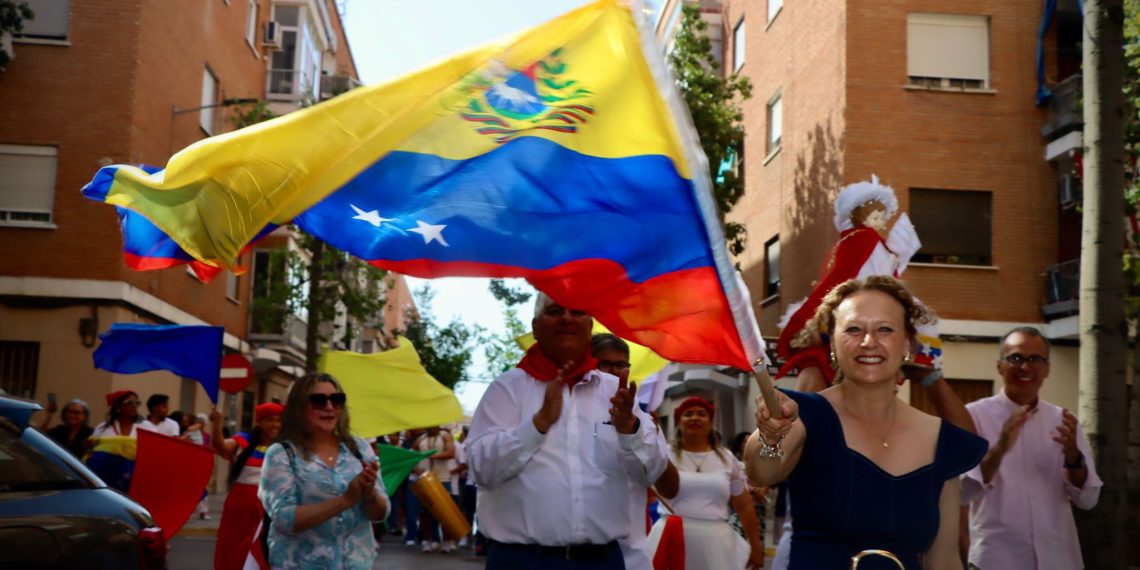 Torrent se une a la comunidad venezolana en la celebración de sus tradiciones