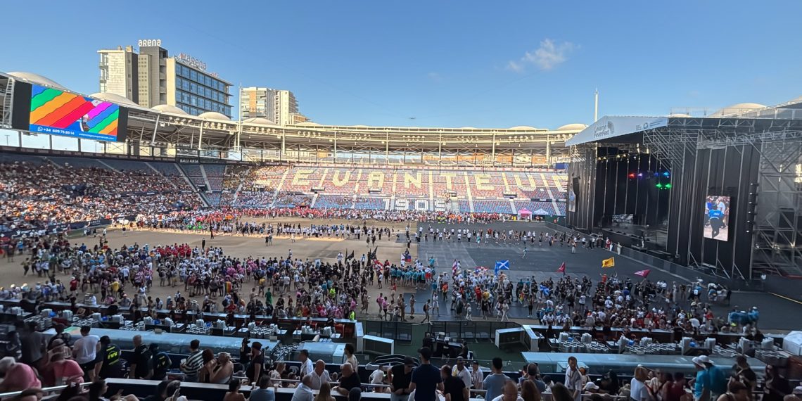Los Gay Games XII arrancan en Valencia con una ceremonia histórica en el Ciutat de Valencia