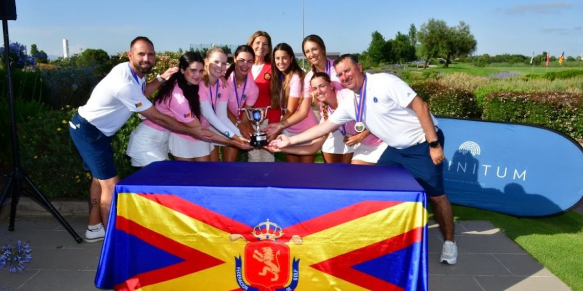 La selección valenciana femenina de golf logra su tercer título nacional consecutivo