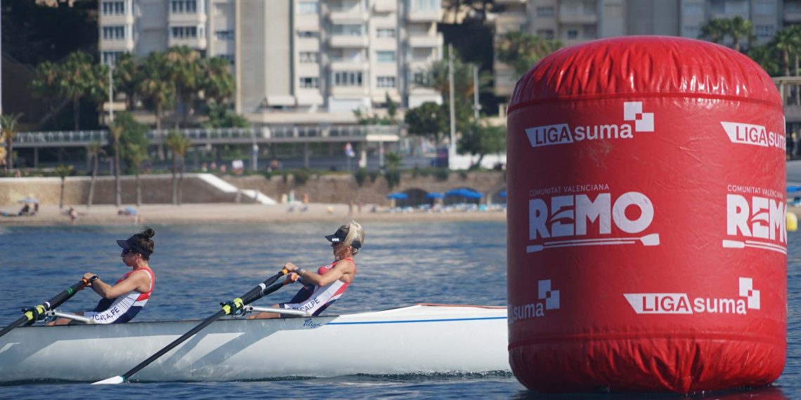 Benidorm acoge el Autonómico con 270 remeros en una jornada clave de la temporada
