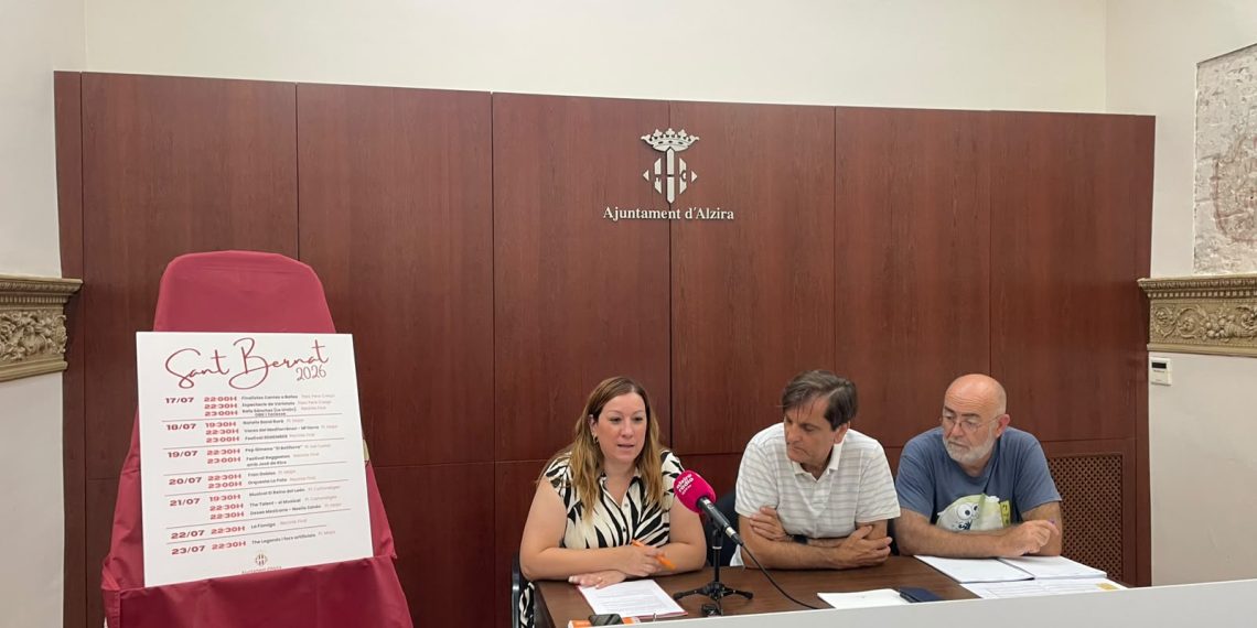 Alzira presenta unas Festes de Sant Bernat gratuitas y descentralizadas con La Fúmiga como gran protagonista