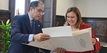 Catalá recibe al nuevo rector de la Universitat de Valencia en una reunión institucional