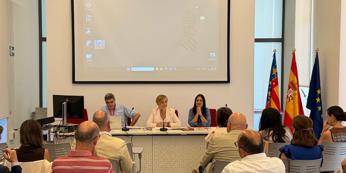 El Observatorio del Comercio Valenciano da el visto bueno al calendario de festivos de apertura para 2027