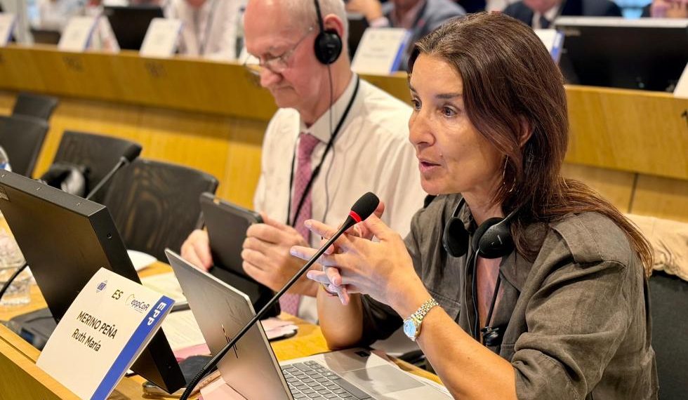 La Generalitat reivindica en Bruselas el papel de las regiones en la industria europea de defensa