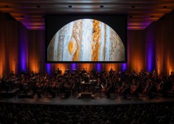 El Auditori de Castelló acoge ‘Armonía eclíptica’, un concierto que une música y ciencia