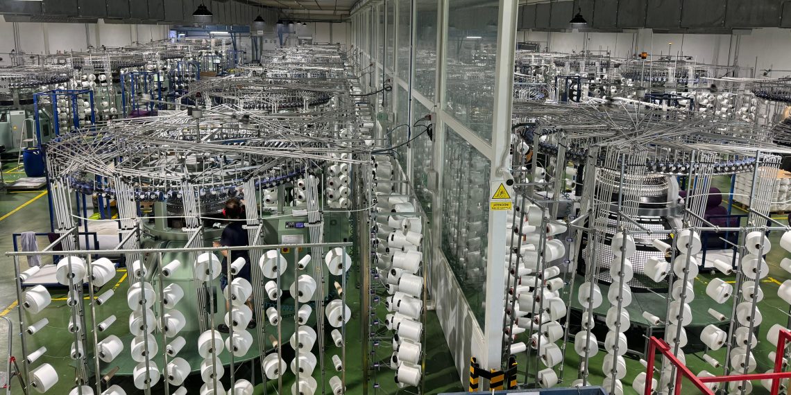 La Generalitat destina 2,6 millones a 41 asociaciones empresariales para impulsar la industria valenciana