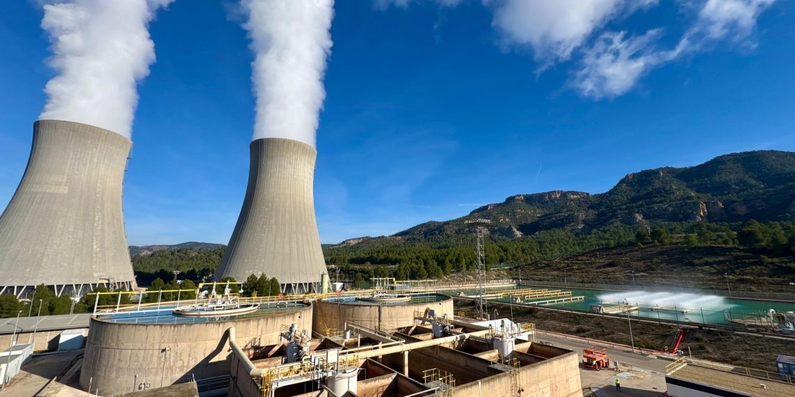 La Generalitat defiende la continuidad de Cofrentes como garantía del suministro eléctrico valenciano