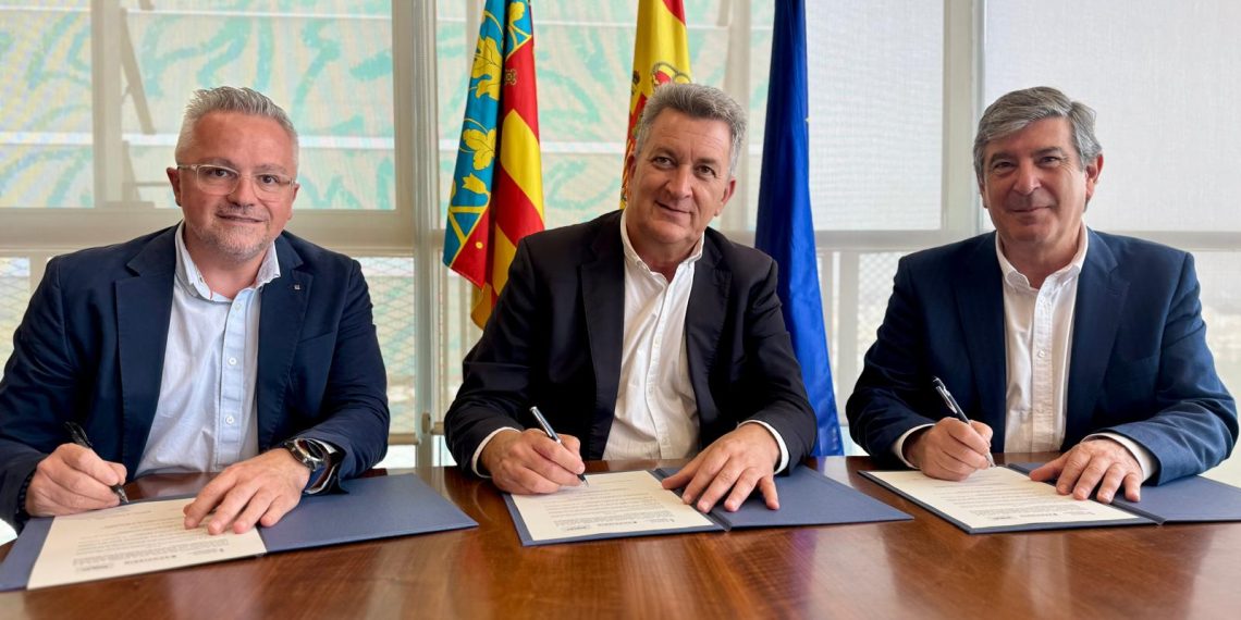 La Generalitat impulsa la recogida selectiva de vidrio en la Comunitat Valenciana