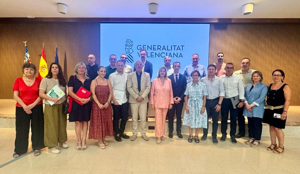 Educación acuerda con la concertada la jubilación parcial del profesorado y nuevos refuerzos para los centros
