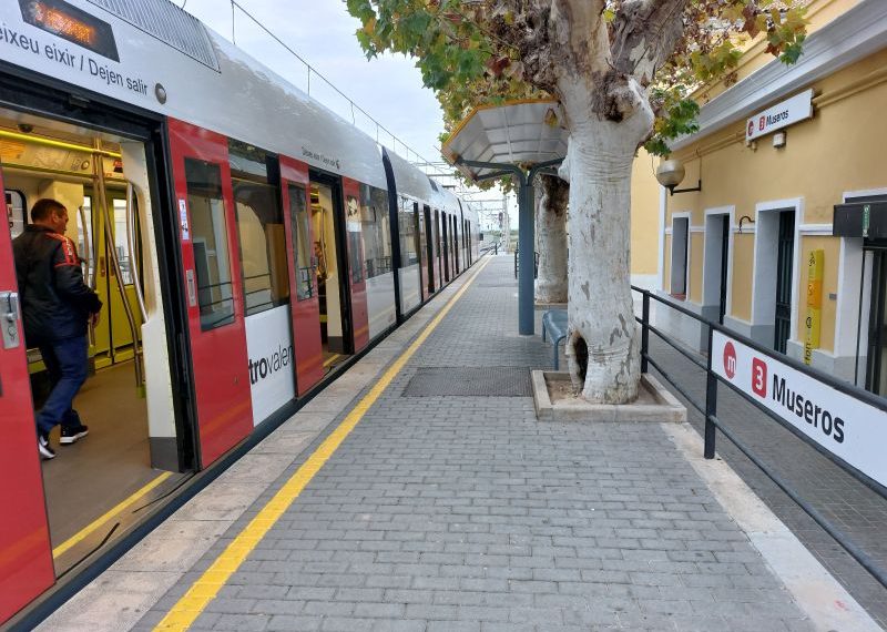 Metrovalencia refuerza la Línea 3 por las fiestas de Museros con seis trenes especiales