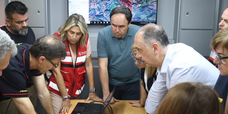 Pérez Llorca pide máxima precaución ante la ola de calor y el riesgo de incendios forestales