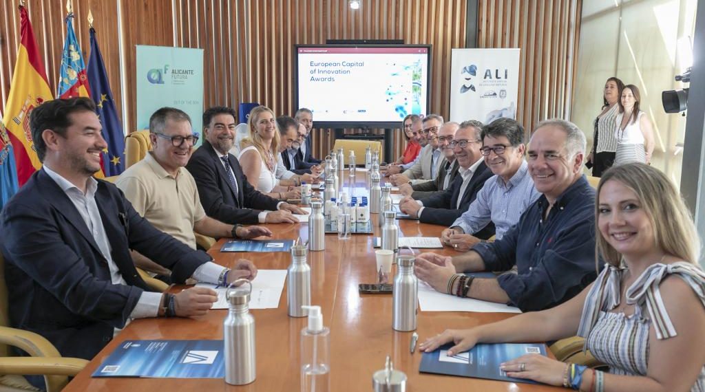 Alicante refuerza su candidatura a Capital Europea de la Innovación 2027 con el apoyo de la Diputación y los alcaldes del área metropolitana