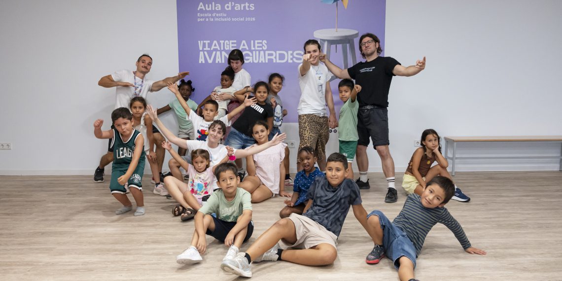 Fundación Bancaja impulsa una escuela de verano inclusiva para acercar las vanguardias artísticas a niños vulnerables