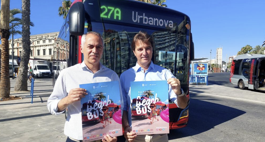 Alicante impulsa el uso del autobús a las playas con la campaña estival BeachBus