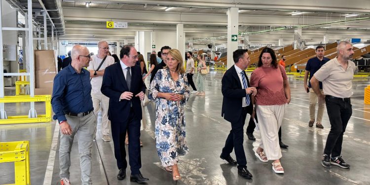 Susana Camarero destaca la Comunitat Valenciana como nodo logístico