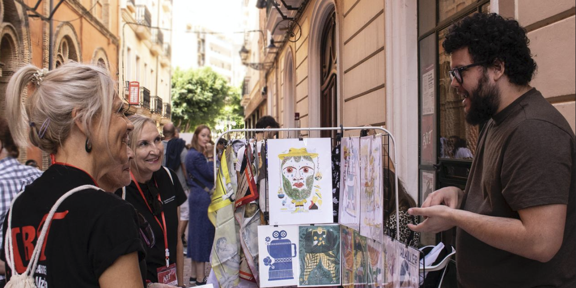 Alzira estrena el Premio de Ilustración Elisa Torremocha para apoyar la creación artística