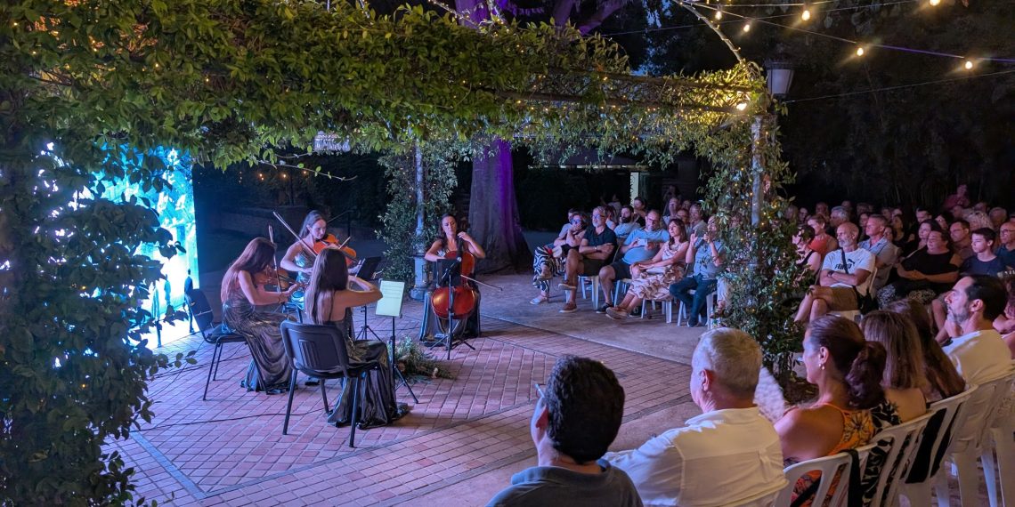SONAFILM llevará la música de ‘Los Bridgerton’ a los jardines de Casa Santonja