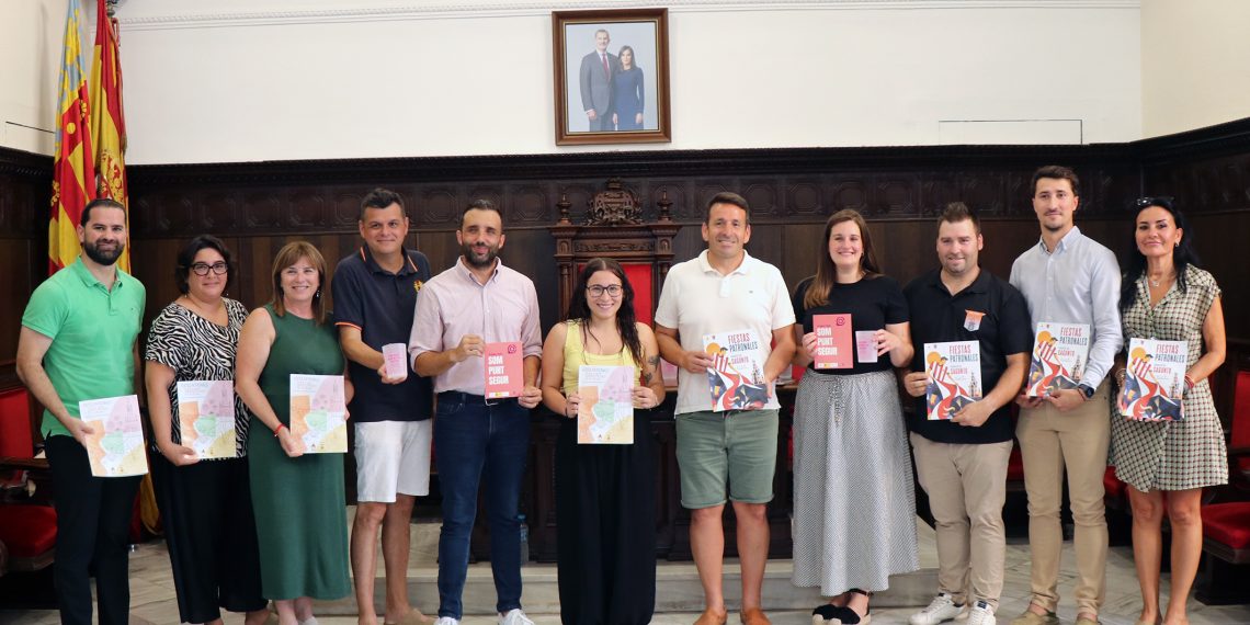 Sagunto y Puerto de Sagunto presentan el libro de sus fiestas patronales con más de un mes de actividades