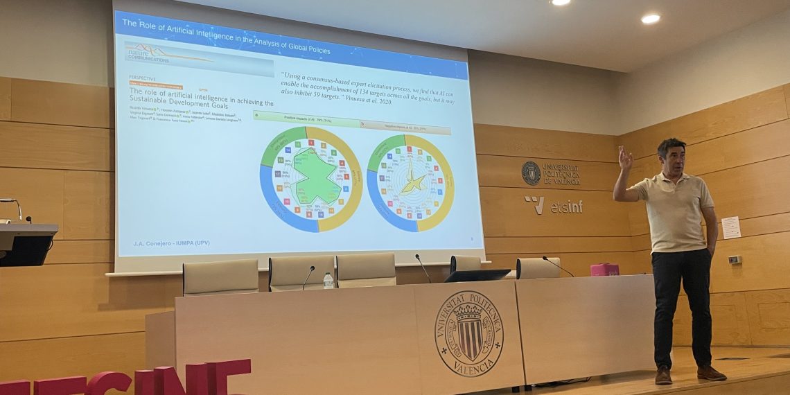 La Cátedra ENIA-UPV forma a estudiantes en inteligencia artificial aplicada a la sostenibilidad