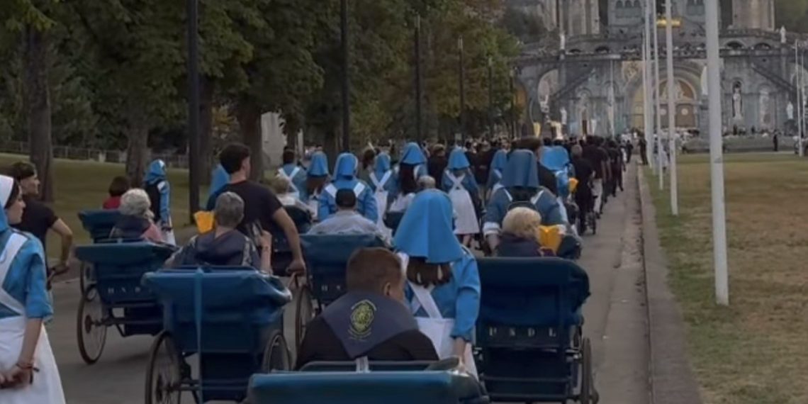 La Peregrinación Diocesana a Lourdes reúne a 1.200 fieles de Orihuela-Alicante